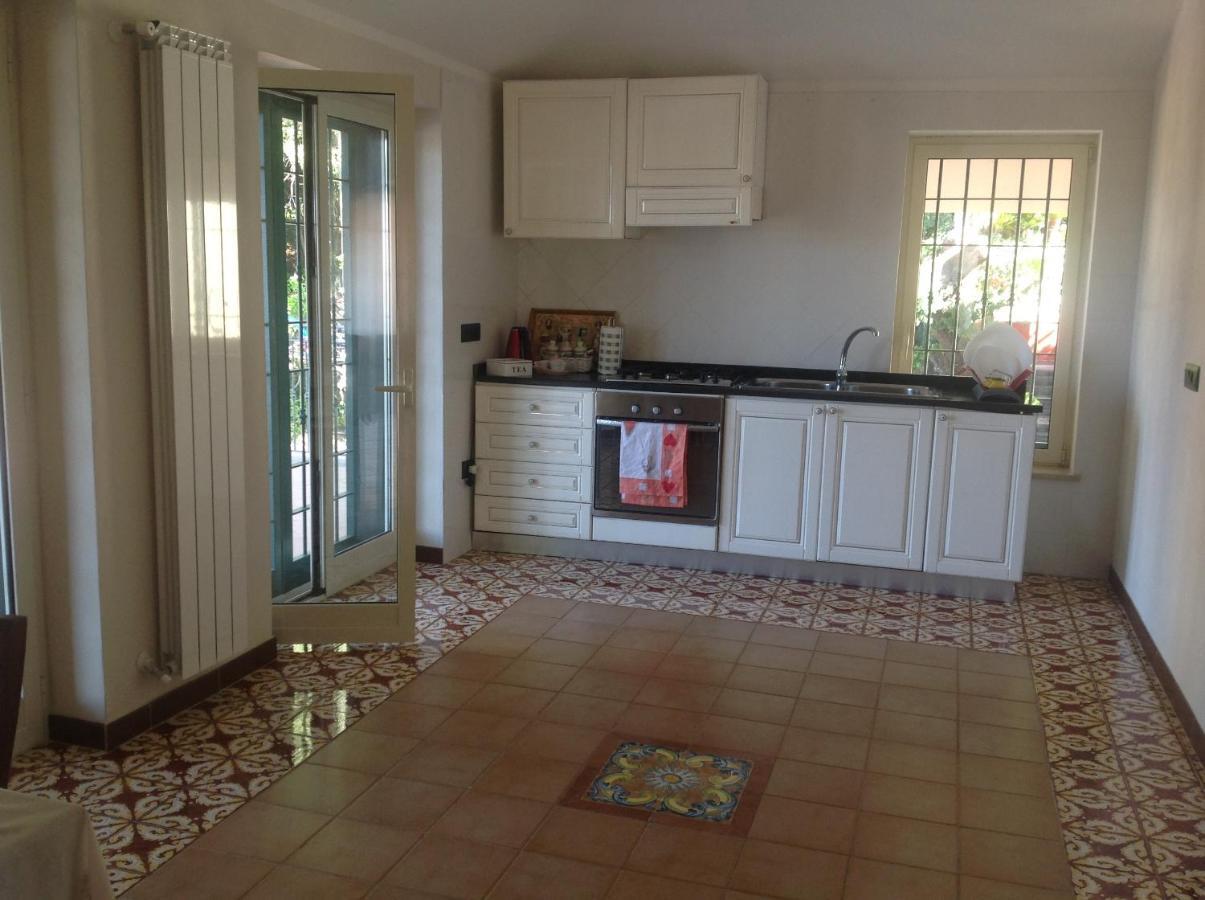 Kozak Village Suite Казерта Экстерьер фото